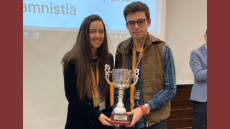 Eva Busquets i en José María Sáez, guanyadors de la I Copa Catalunya de debat BP.